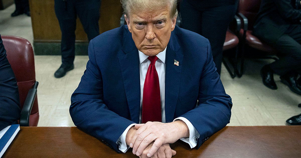 Бизнесийн луйврын хэргийн ялыг хойшлуулах тухай Трампын хүсэлтийг шүүгч үгүйсгэв
