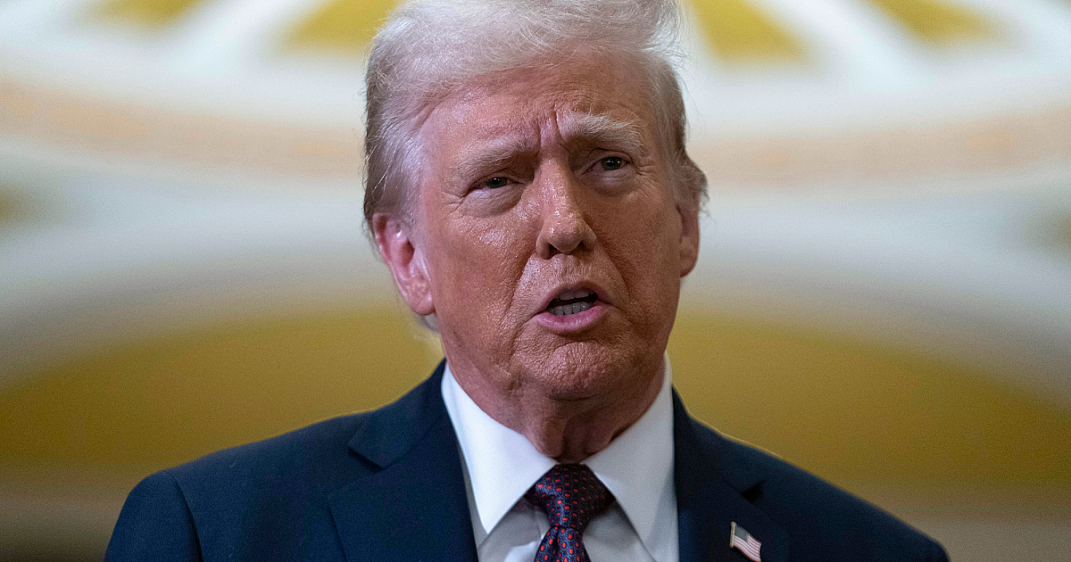 ЭМГ Трампын мөрдөн байцаалтын тайлангийн нэг хэсгийг гаргаж болно гэж шүүх мэдэгдэв