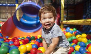 Муж бүрт хамгийн их аврагдсан хүүхдүүдийн үйл ажиллагаа энд байна