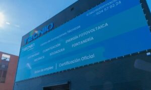 Tecnio Алкоркон дахь Европын хамгийн том техникийн сургалтын төвийг нээлээ