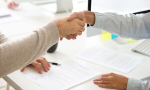 TransUnion Мадридийн жижиг дунд бизнесийн 100%-ийг эзэмшиж авав, Confirma Sistemas