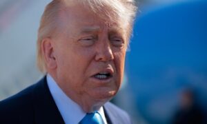 Трампын бодлогууд инфляцийг өсгөж, эдийн засгийн өсөлтийг буурууллаа