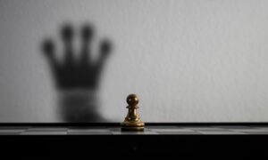 Авторитетээ алдалгүйгээр ойрхон хандах арга