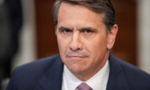 Трампын Ерөнхий прокурорын нэр дэвшигч Todd Blanche-ий яг ганц чадамжтай байна