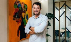 Embat Pleo-ийн ерөнхий захирлыг ажилд аваад глобал банкны шийдлийг танилцуулна