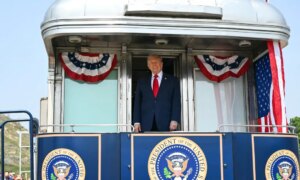 Вашингтоны DC-д 7-р сарын 4-нд: Трамп ямар төлөвлөгөөтэй байна