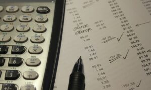 Компанийн орлогын татвар VeriFactu-ийн нэвтрэлтээс өмнө сүүлчийн кампанит ажилдаа тулгарч байна