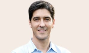 Fintonic Eneko Fonseca-ийг шинэ CEO болгож томиллоо, Credit Builder-ийг танилцууллаа