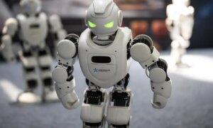 Хятадын хямд үнэтэй хиймэл оюун ухааны загварууд Claude ба ChatGPT-д том заналхийлэл учруулж байна