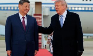 Америкчууд Хятадад дулаацаж байна